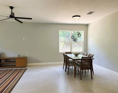 358 Cherokee Avenue - Photo Thumbnail 7