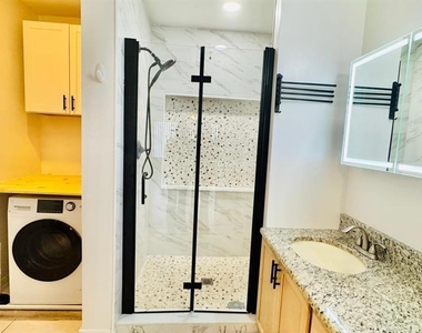 1203 Sandestin Way - Photo Thumbnail 9