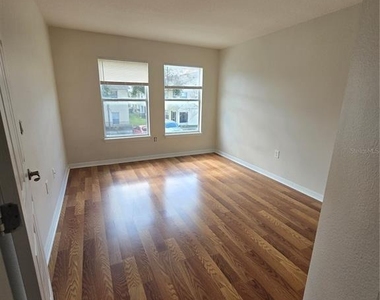 2790 Club Cortile Circle - Photo Thumbnail 12