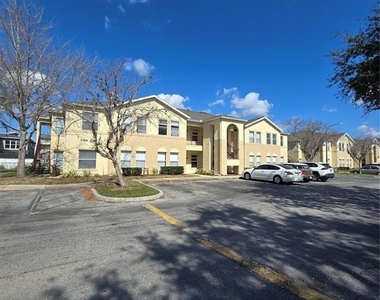 2790 Club Cortile Circle - Photo Thumbnail 22