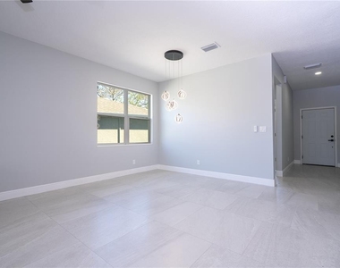 356 Cherokee Avenue - Photo Thumbnail 12