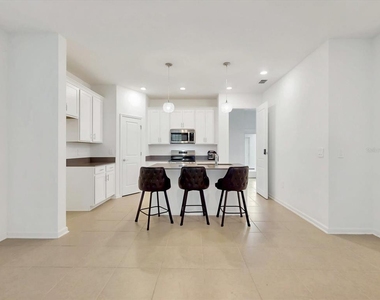 2538 Peace Of Mind Avenue - Photo Thumbnail 7