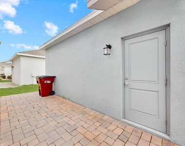 2538 Peace Of Mind Avenue - Photo Thumbnail 17