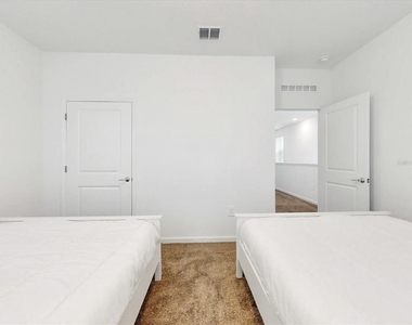 2538 Peace Of Mind Avenue - Photo Thumbnail 34