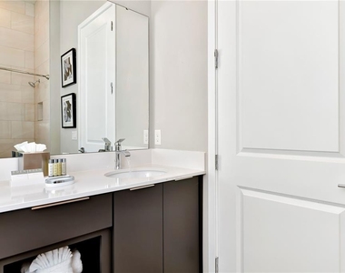 7740 Sandy Ridge Drive - Photo Thumbnail 33