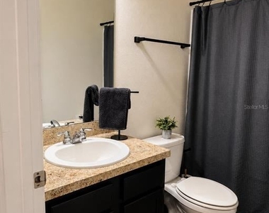 1027 Aerides Way - Photo Thumbnail 10