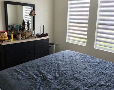 1027 Aerides Way - Photo Thumbnail 7