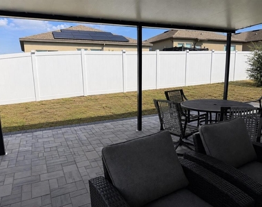 1027 Aerides Way - Photo Thumbnail 17