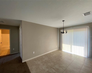 16618 Sw 31st Circle - Photo Thumbnail 6