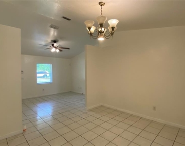 2717 Ne 17th Avenue - Photo Thumbnail 10