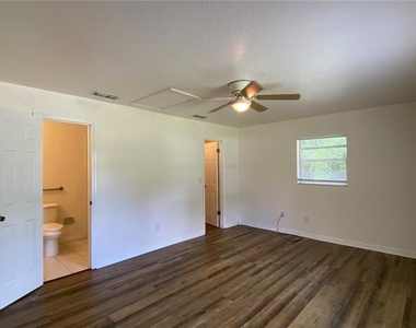 2717 Ne 17th Avenue - Photo Thumbnail 11