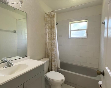 2717 Ne 17th Avenue - Photo Thumbnail 20