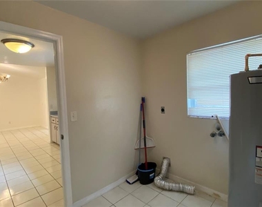 2717 Ne 17th Avenue - Photo Thumbnail 24