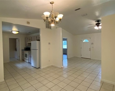 2717 Ne 17th Avenue - Photo Thumbnail 8