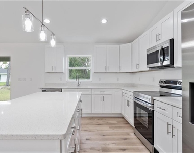238 Locust Pass Lane - Photo Thumbnail 4