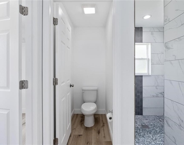 238 Locust Pass Lane - Photo Thumbnail 11