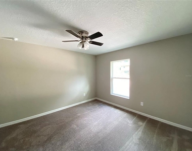 4490 Sw 150th Place - Photo Thumbnail 10