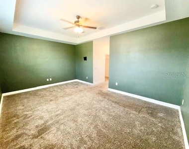 2337 Shadowland Loop - Photo Thumbnail 18