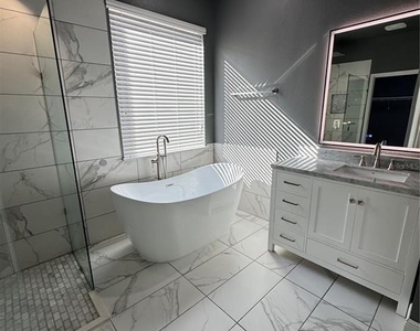 12784 Garridan Avenue - Photo Thumbnail 13