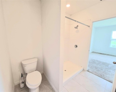 2375 Brassie Court - Photo Thumbnail 7