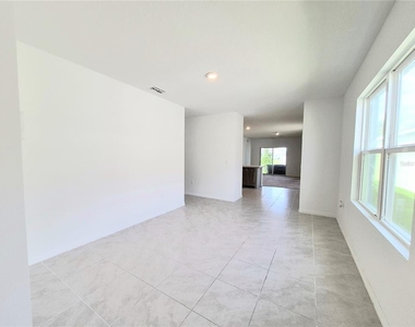 2375 Brassie Court - Photo Thumbnail 12