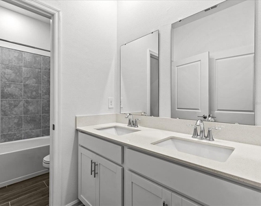 2952 Armstrong Avenue - Photo Thumbnail 13