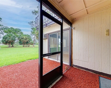 1241 Saint Andrews Drive - Photo Thumbnail 6