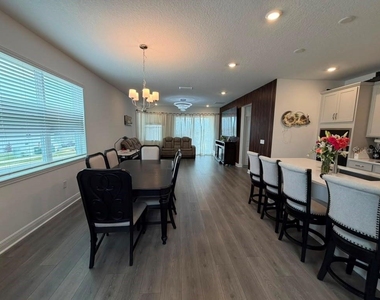 2144 Keystone Pass Boulevard - Photo Thumbnail 7