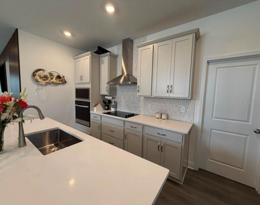 2144 Keystone Pass Boulevard - Photo Thumbnail 14