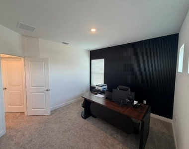 2144 Keystone Pass Boulevard - Photo Thumbnail 34