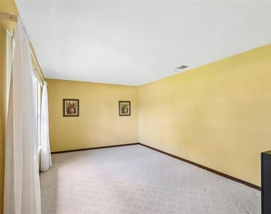 4355 Watermill Avenue - Photo Thumbnail 16