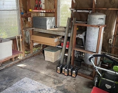 9736 Warrick Street - Photo Thumbnail 15