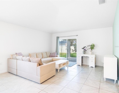 2893 Sanctuary Drive - Photo Thumbnail 5