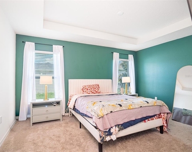 2893 Sanctuary Drive - Photo Thumbnail 18
