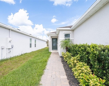 2893 Sanctuary Drive - Photo Thumbnail 2