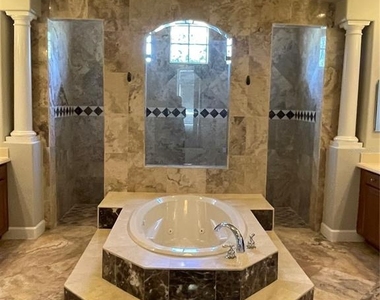 1837 Watermere Lane - Photo Thumbnail 5