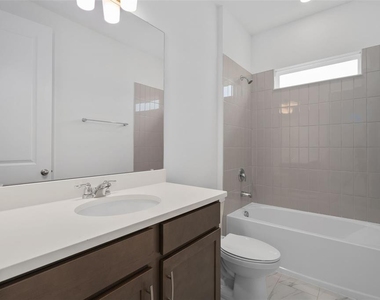 6573 Quest Street - Photo Thumbnail 18