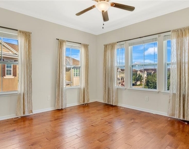 921 Taramundi Drive - Photo Thumbnail 12