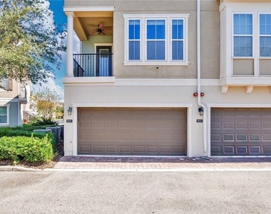 921 Taramundi Drive - Photo Thumbnail 22