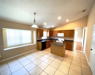 834 Seneca Meadows Road - Photo Thumbnail 7
