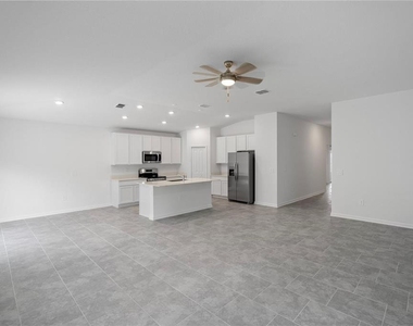4819 Worchester Drive - Photo Thumbnail 4