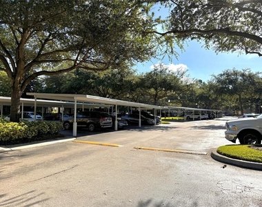 6214 Stevenson Drive - Photo Thumbnail 14