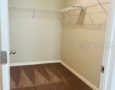 1005 Foreshore Lane - Photo Thumbnail 5