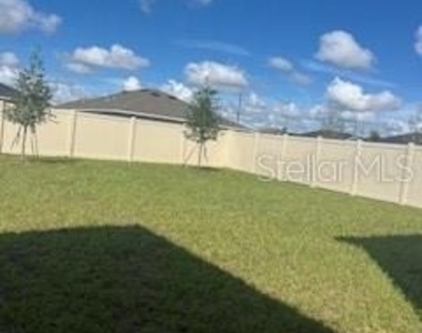 1005 Foreshore Lane - Photo Thumbnail 18