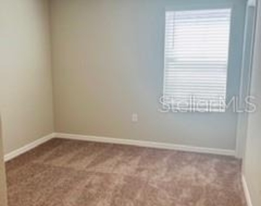 1005 Foreshore Lane - Photo Thumbnail 10