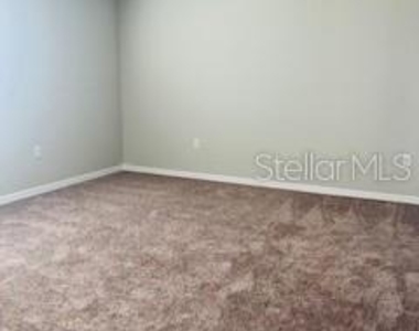 1005 Foreshore Lane - Photo Thumbnail 4