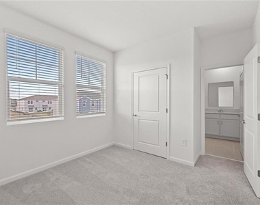 6028 Zen Way - Photo Thumbnail 18