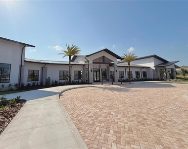 6028 Zen Way - Photo Thumbnail 35