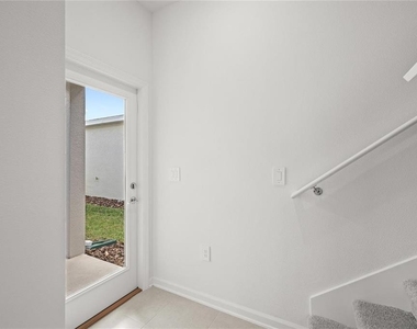 6028 Zen Way - Photo Thumbnail 24