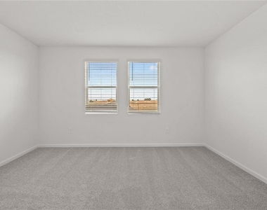 6028 Zen Way - Photo Thumbnail 11